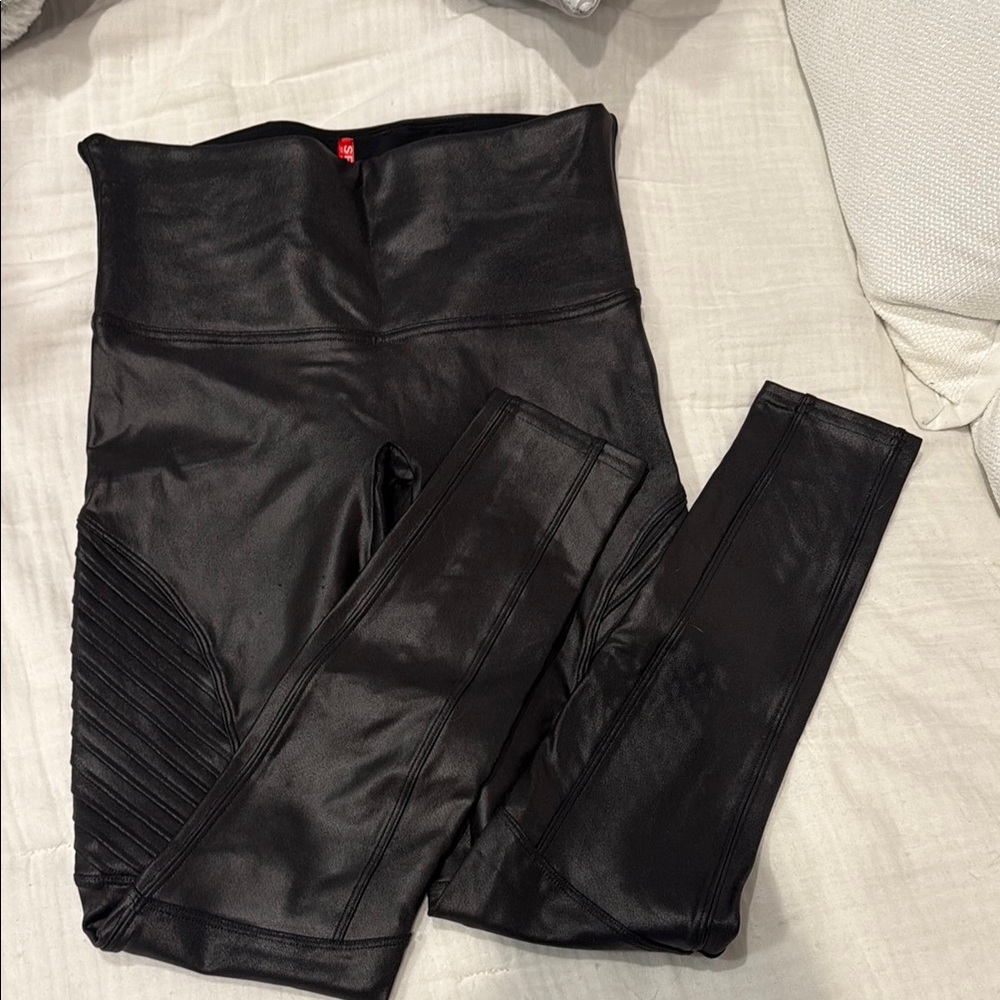 SPANX Black High-Rise Leggings
